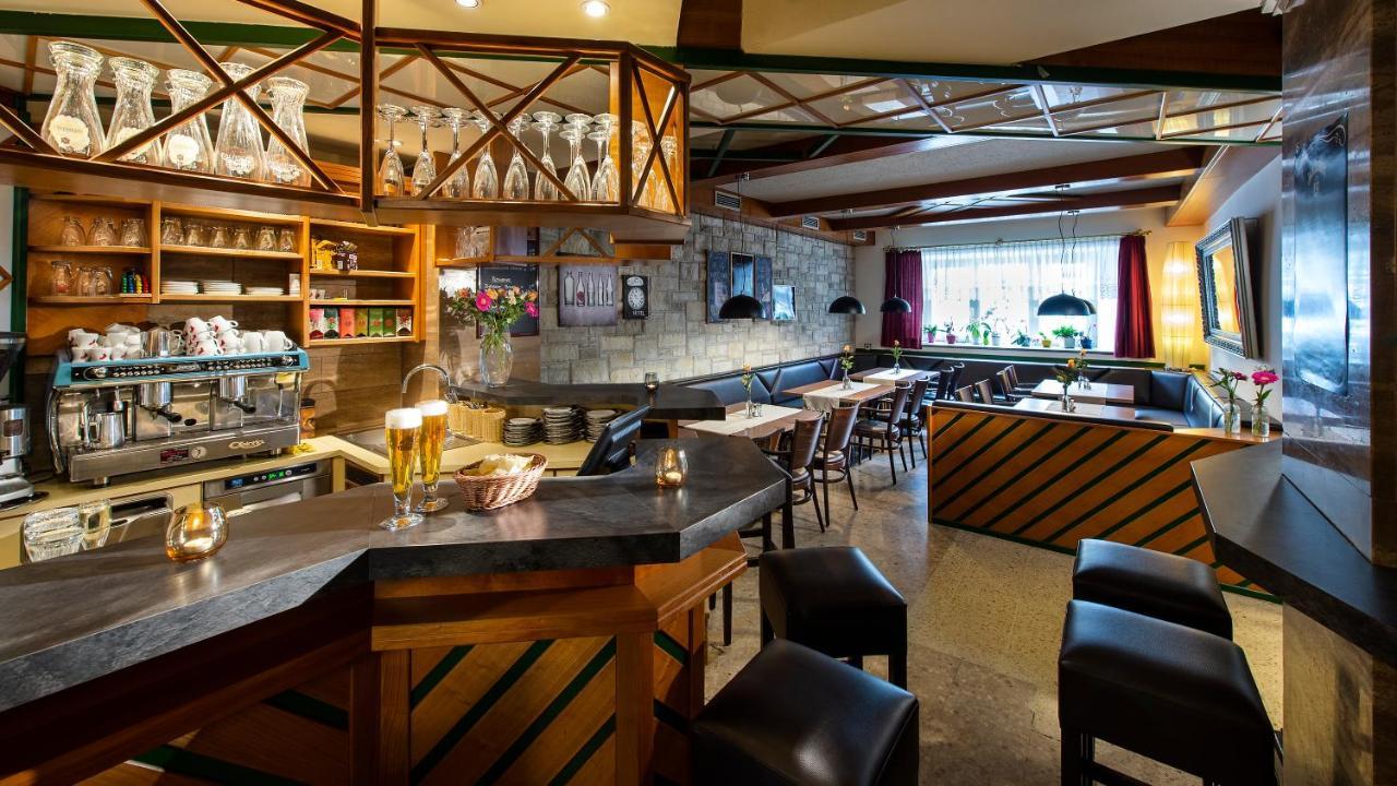 Gasthof Eckberg Unzmarkt Zewnętrze zdjęcie